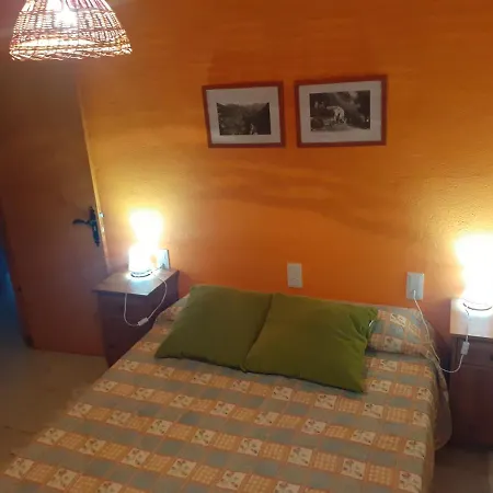 Bed & Breakfast Cal Calau Vega